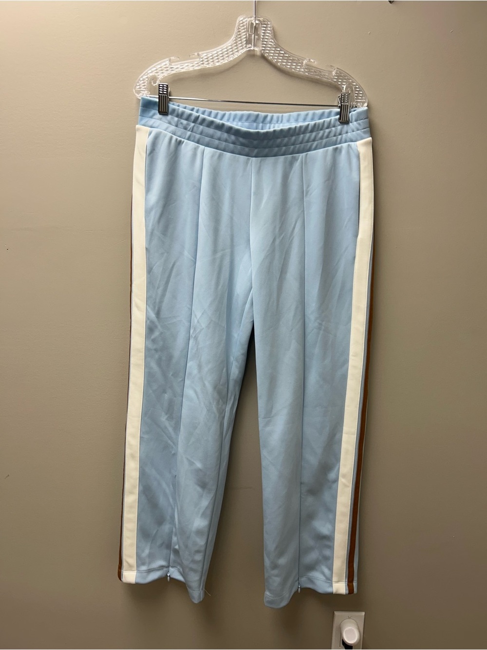 Wild Fable Women’s High Rise Blue w/ White & Brown Stripe Trackpants